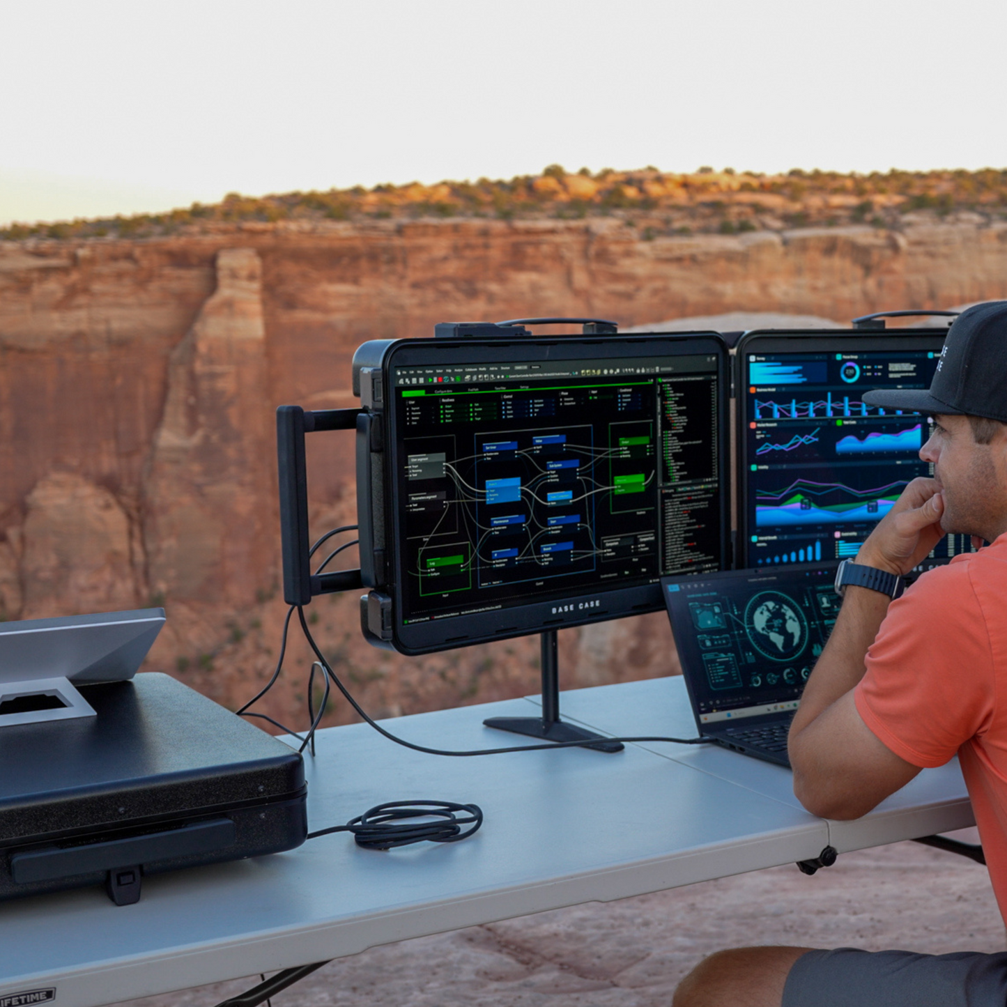 Executive - 23.8" Dual Screen UHD/4K Command Center